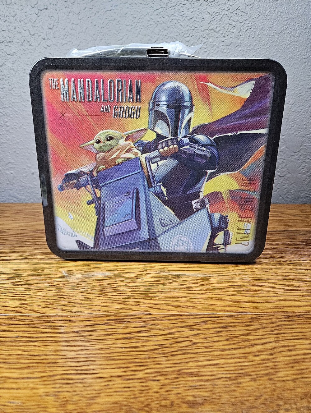 The Mandalorian Collectible Tin